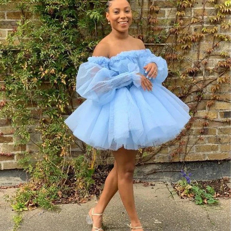 Holiday Special Offers Princess Ball Gown Homecoming Dresses for Black Girls Off Shoulder Long Sleeve Tulle Short Prom Birthday Party Gowns Bespoke