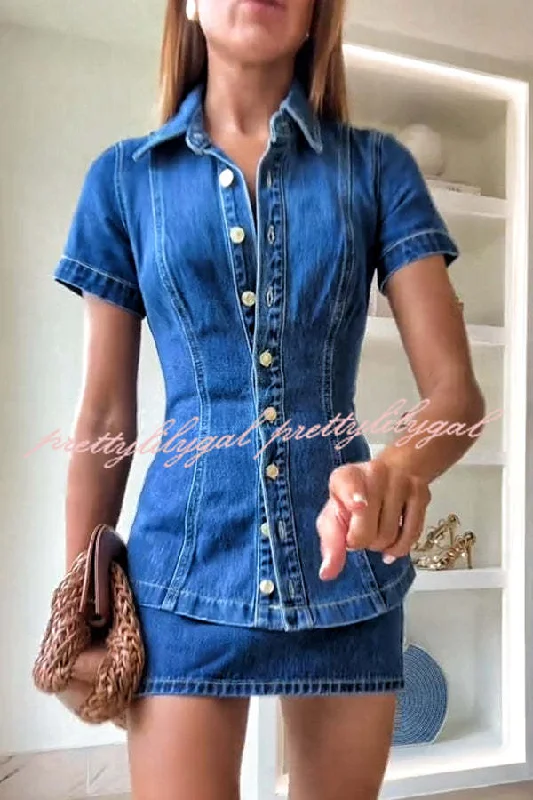 Effortless Style, Endless Impact Modern Flavor Denim Short Sleeve Button Up Princess Seams Stretch Top