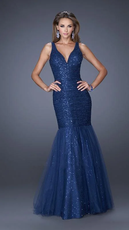 Huge Discounts This Week La Femme Gigi - Lace V-neck Mermaid Gown 20381SC