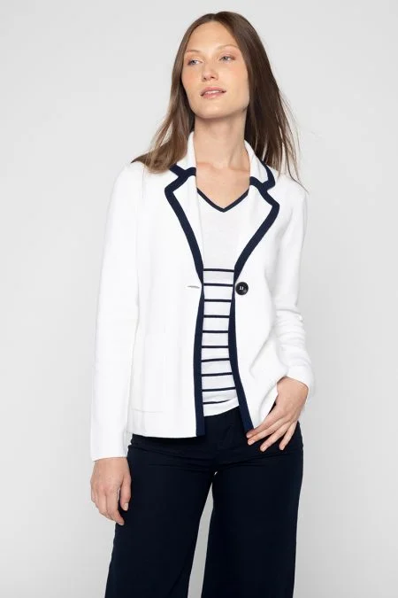 Versatile Wardrobe Essentials Kinross Cashmere Tipped Blazer