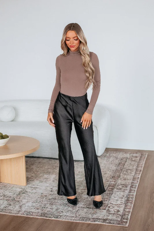 Versatile Women’s Clothing for All Occasions Getting Glam Pants - Black