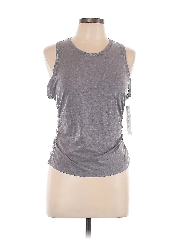 Dive Into Trendy Women's Fashion Sleeveless T Shirt