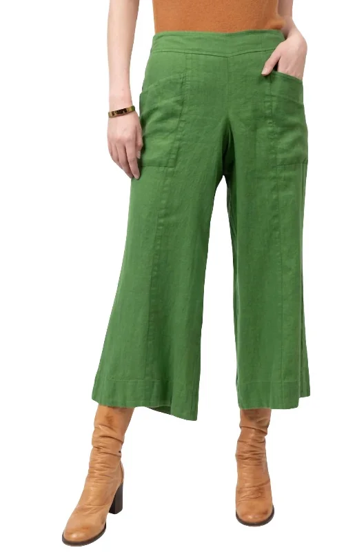 Unleash Your Trendy Side Linen Crop Pant In Green