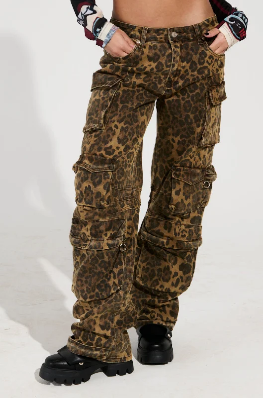 Casual Fashion for Women THE ULTIMATE LEOPARD CARGO PANT