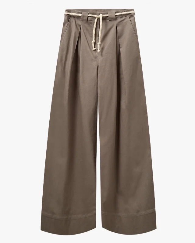 Fashion Forward Femininity Cassano Wide Pants